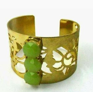 💕 Gold tone cuff bracelet wide adjustable w green stones new boho style fl…